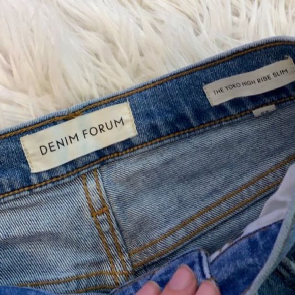 Aritzia Denim Forum Yoko High Rise Slim Jean (Medium Light Wash) - Picture 4 of 4